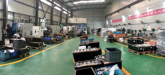 สีที่กําหนดเอง อลูมิเนียม Die Casting Mold Tooling Hot Runner Cold Runner