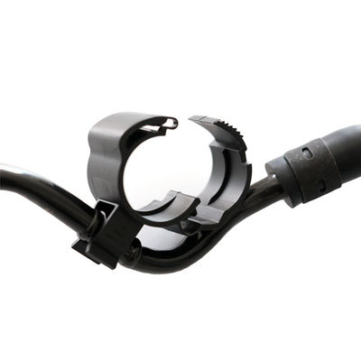แม่พิมพ์ฉีดขึ้นรูปยานยนต์ความแม่นยำสูงแบบกำหนดเองสำหรับชิ้นส่วนรถยนต์ที่มีหลายโพรง
