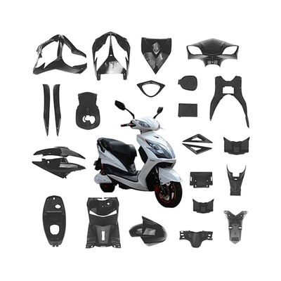 โปรเฟชั่นแนล Hot Runner Auto Mold สําหรับ Moto Case ยางรถยนต์พลาสติกเจาะเจาะ