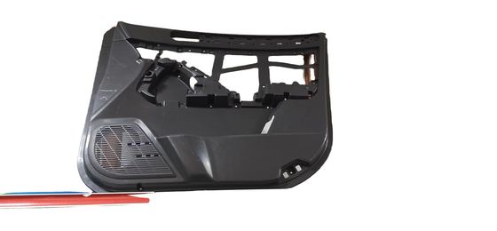 การพิมพ์มืออาชีพ การพิมพ์ฉีดพลาสติกส่วนสําหรับรถยนต์ Bump Grille Lamp ศูนย์ควบคุมทางไกล การพิมพ์ประตูรถยนต์