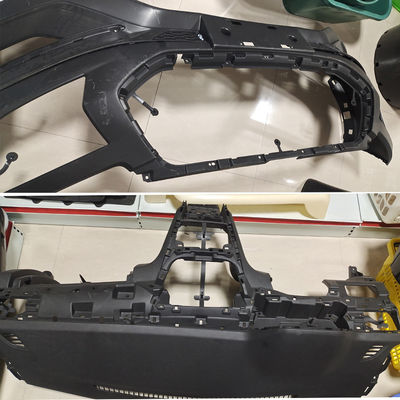 หม้อฉีดพลาสติก CNC ความแม่นยําสูงสําหรับการแปรรูปพานมือรถยนต์ตามสั่งด้วยเหล็กหม้อ P20, 718, 2738, 2316, S136, NAK80, 2344